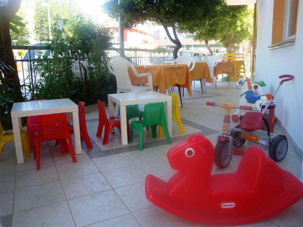 Hotel Graziana Riccione Exterior photo