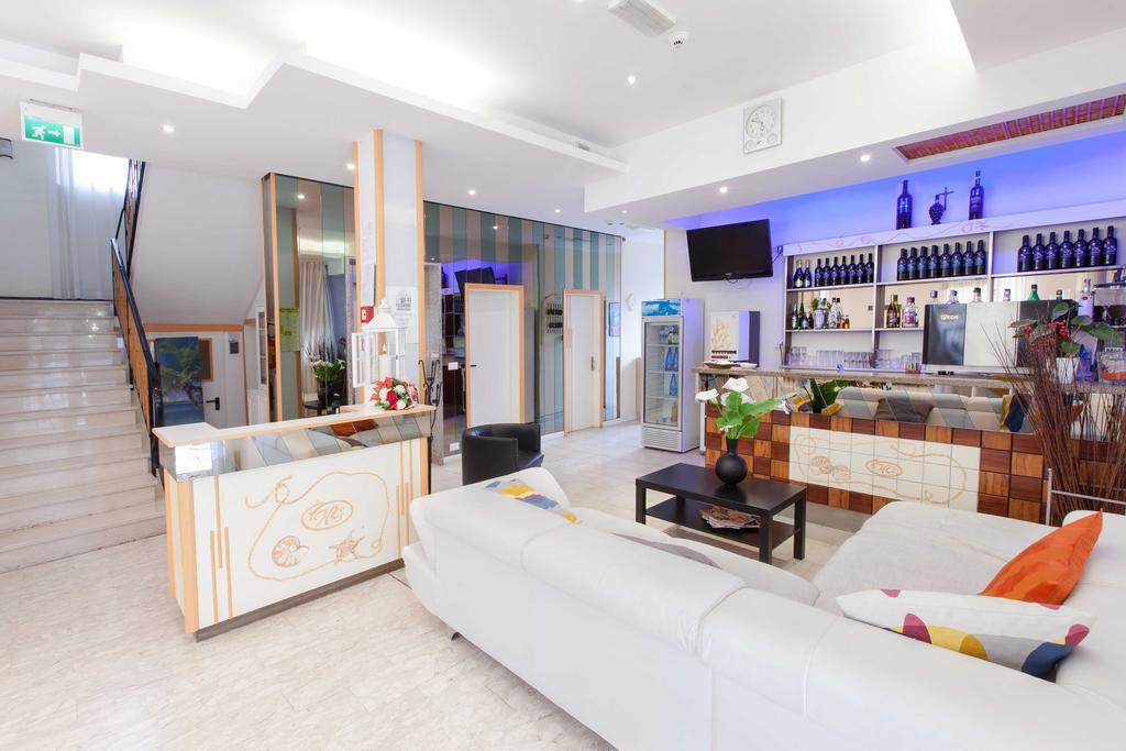 Hotel Graziana Riccione Exterior photo